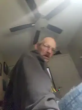 Dara4q online show from March 12, 9:23 am