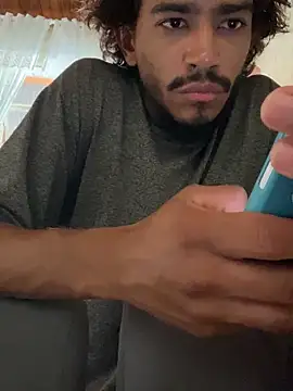 Mineirinho043 online show from December 20, 8:16 pm