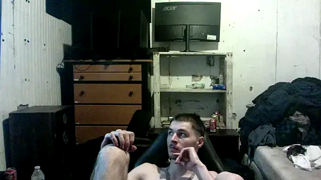 nuttyking2022 online show from March 31, 8:49 am