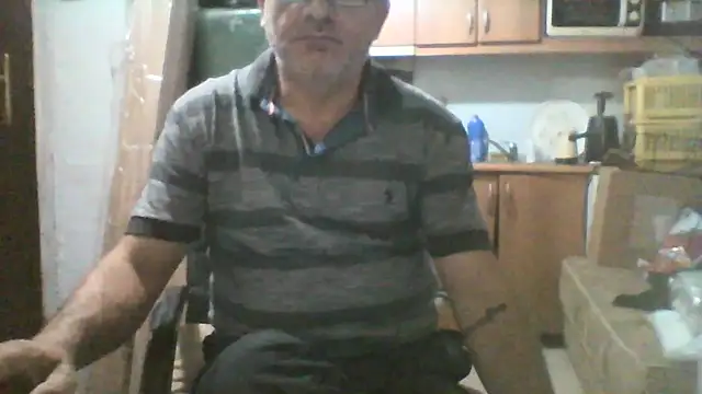 Snapshot of murat7888 chatting on September 25, 4:33 am murat7888 online show from September 25, 4:33 am