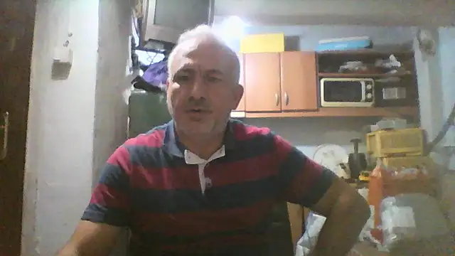 Snapshot of murat7888 chatting on October 16, 6:32 am murat7888 online show from October 16, 6:32 am