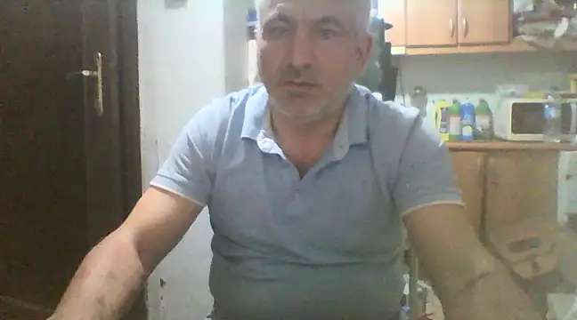 Snapshot of murat7888 chatting on March 17, 2:36 pm murat7888 online show from March 17, 2:36 pm