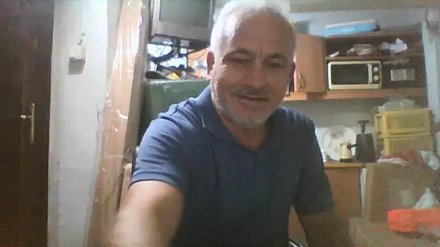 Snapshot of murat7888 chatting on September 17, 1:34 pm murat7888 online show from September 17, 1:34 pm