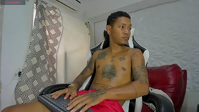 blackdirty420 online show from November 19, 7:58 pm