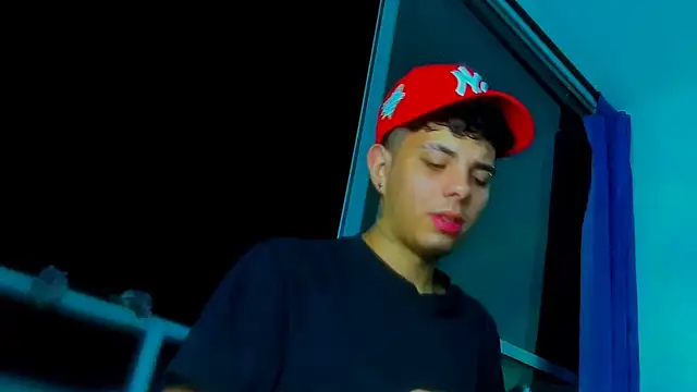 Alessandro 1610 online show from November 25, 6:59 am