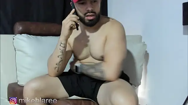 mikeblaree online show from November 10, 5:40 pm