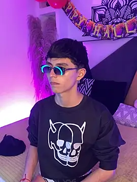 MaikyCooper online show from October 30, 12:35 am