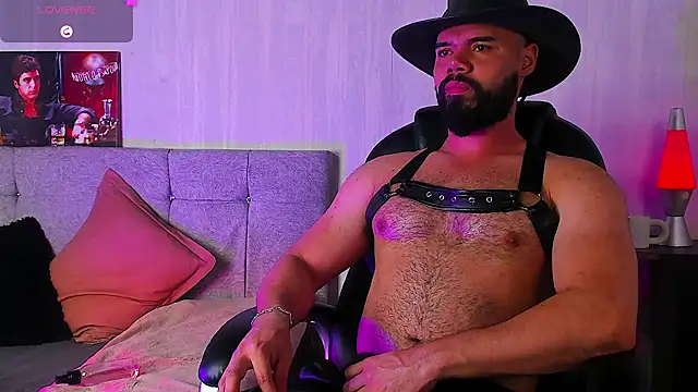 Luke Diaz7 online show from February 23, 7:10 am