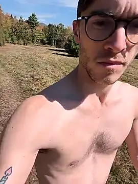 Snapshot of Panda__panda_panda chatting on September 18, 4:42 pm Panda  panda panda online show from September 18, 4:42 pm