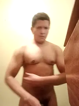 machoactivo1 online show from February 11, 8:05 am