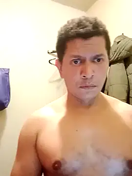 machoactivo1 online show from February 8, 3:42 pm