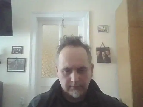 Szolga10 online show from March 11, 3:19 pm