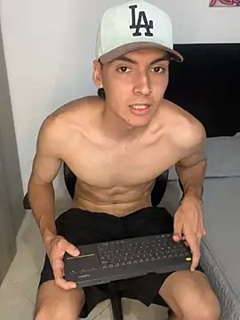 jacknoriz online show from March 2, 5:01 am