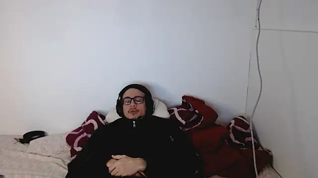 Snapshot of cholitohermoso chatting on September 30, 3:15 pm cholitohermoso online show from September 30, 3:15 pm