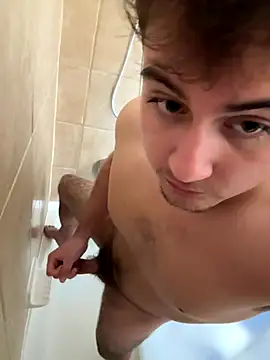 danyh2023 online show from December 20, 6:15 pm