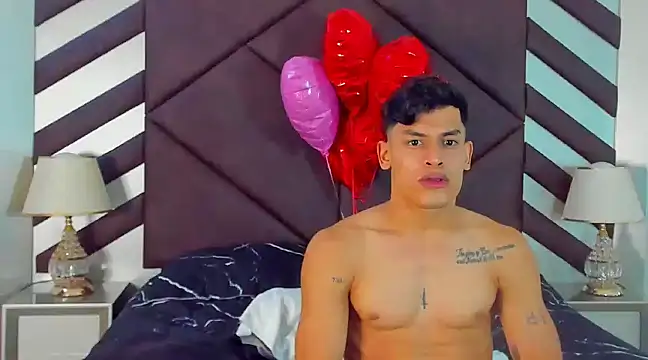 EmilianoPaez online show from February 14, 4:20 pm