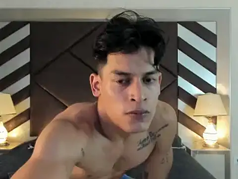 EmilianoPaez online show from March 15, 9:49 pm