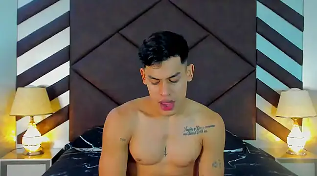 EmilianoPaez online show from February 17, 12:27 pm