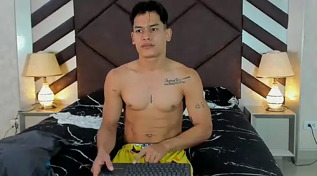EmilianoPaez online show from February 20, 12:04 pm