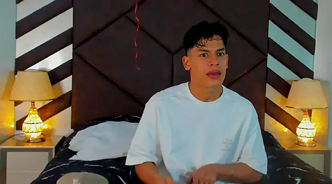 EmilianoPaez online show from February 15, 11:39 am