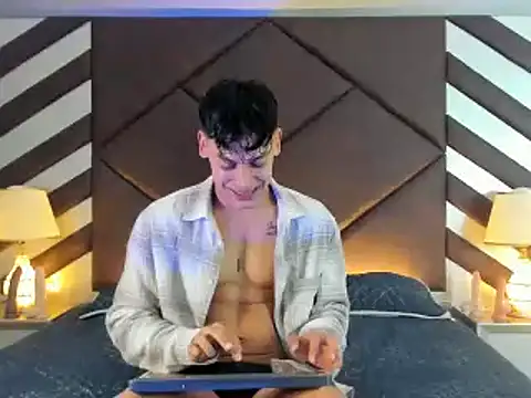 EmilianoPaez online show from March 9, 11:14 am