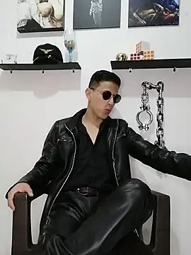 Snapshot of Mr-Eros-Master chatting on February 26, 2:03 pm Mr-Eros-Master online show from February 26, 2:03 pm