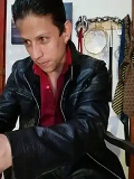 Snapshot of Mr-Eros-Master chatting on October 21, 4:21 pm Mr-Eros-Master online show from October 21, 4:21 pm
