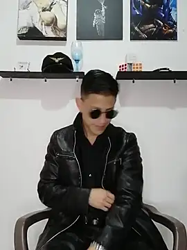 Snapshot of Mr-Eros-Master chatting on February 17, 2:37 pm Mr-Eros-Master online show from February 17, 2:37 pm