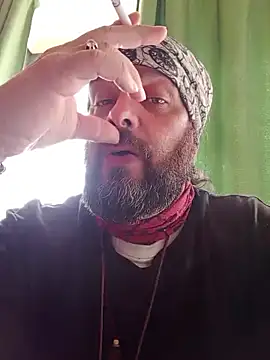 serpensy online show from February 19, 2:46 pm