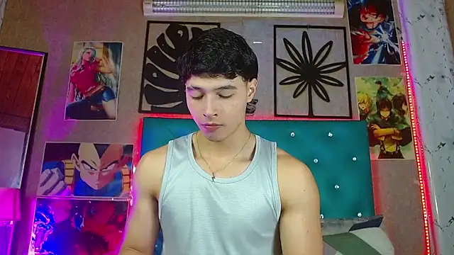 LiamAndrewzz online show from March 2, 7:15 am