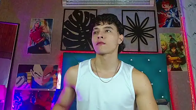 LiamAndrewzz online show from March 15, 8:00 am