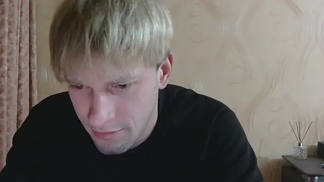 frama666 online show from April 15, 7:58 pm