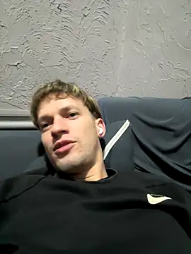 frama666 online show from December 4, 5:31 pm