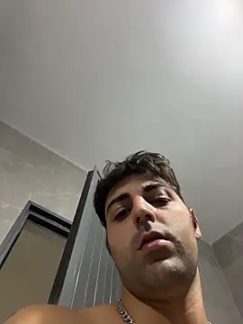 mikekmi21 online show from October 8, 8:13 pm