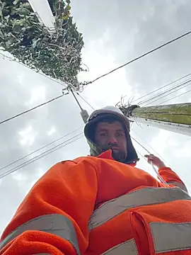 daniel21p online show from March 21, 9:56 am