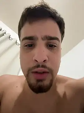 Snapshot of zJaulin chatting on March 18, 6:28 pm zJaulin online show from March 18, 6:28 pm