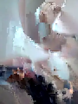 comcoroas online show from May 9, 5:58 pm