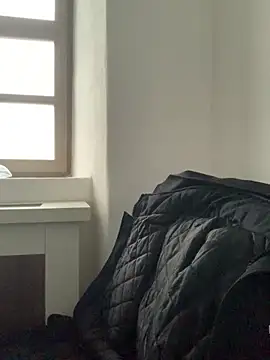 Mike8523 online show from December 21, 7:05 am