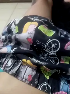 Snapshot of Magrinholl chatting on March 2, 2:08 am Magrinholl online show from March 2, 2:08 am