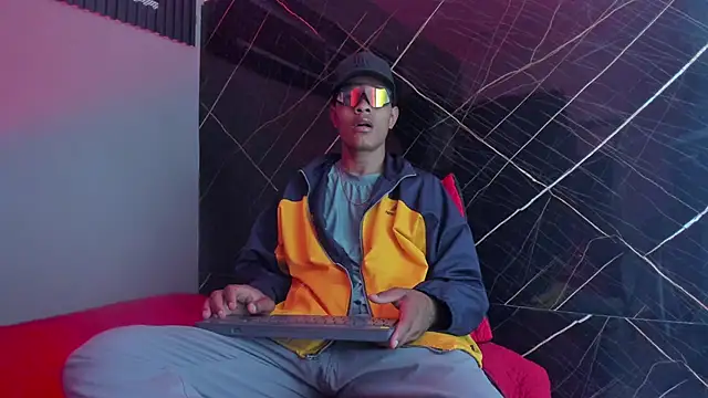 Kalvin Bronw96 online show from February 28, 3:59 am