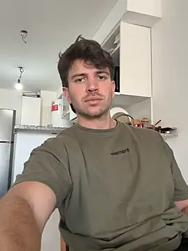 Snapshot of shuki0101 chatting on October 29, 3:59 pm shuki0101 online show from October 29, 3:59 pm