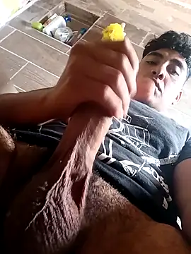 crisssalazar online show from March 17, 5:38 pm