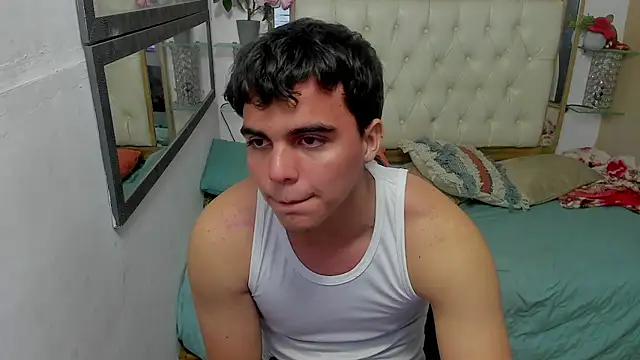 heiker  online show from November 29, 6:48 am