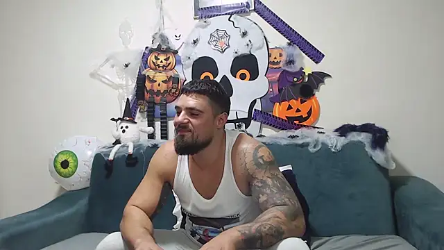 Tiberius hunk online show from October 24, 6:09 pm