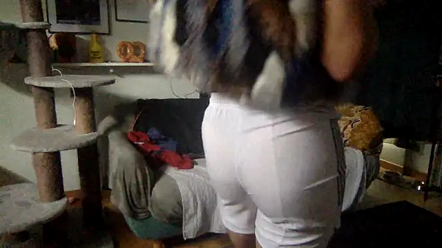 Snapshot of Bubba7519 chatting on September 14, 11:01 am Bubba7519 online show from September 14, 11:01 am