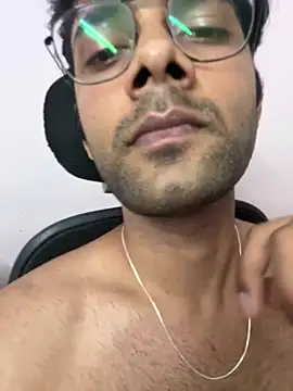 Snapshot of Aarush_1 chatting on March 12, 8:52 pm Aarush 1 online show from March 12, 8:52 pm