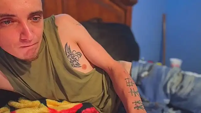 Ilovepussy1911 online show from May 16, 1:25 am
