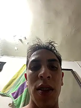 Monkey uchiha777 online show from March 18, 10:48 pm