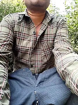 himvilohi08 online show from February 16, 3:59 am