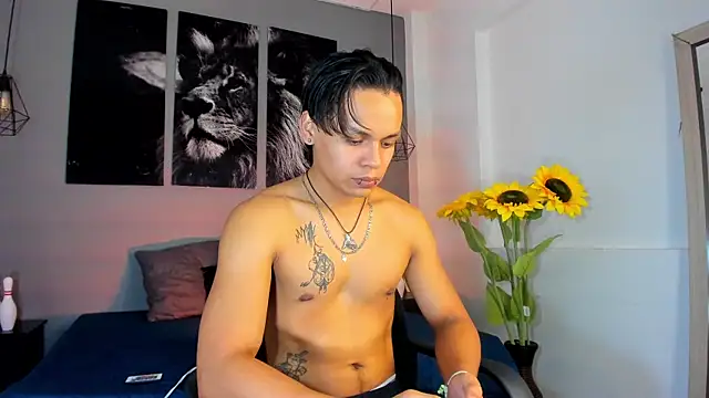 Draco collins online show from December 4, 8:49 pm